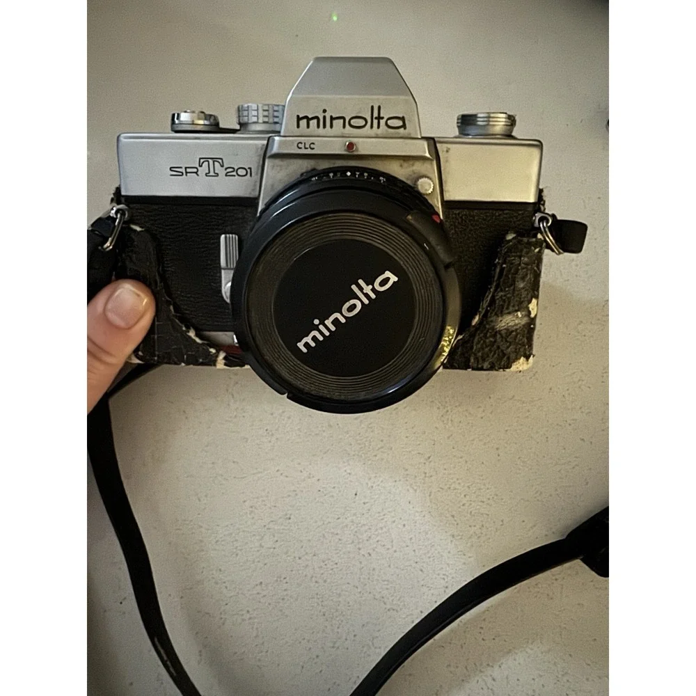 -MINOLTA SRT 101 FILM CAMERA WITH MINOLTA MC ROKKOR-PF 58mm, Manual & Access